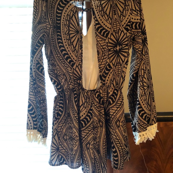 Romper - Picture 2 of 4